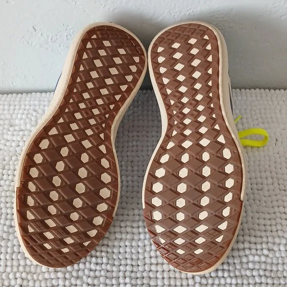 Vans Ultra Range Shoes - Picture 16 of 16